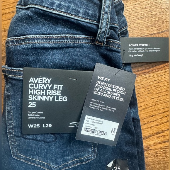 NWT Silver Jeans - Picture 4 of 5